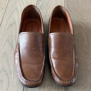 Men’s Alfani brown Leather Slip-On Loafers size 10
